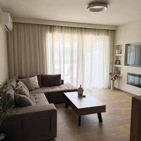 Thetis Luxury Порто Хели