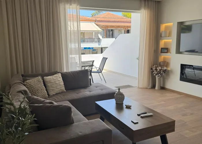 Thetis Luxury Porto Heli